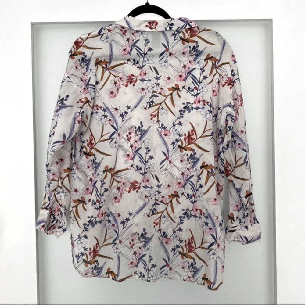 H&M floral button down shirt 4 - Picture 4 of 5